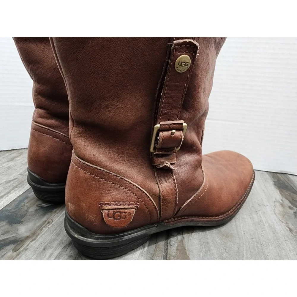 UGG Australia BELLVUE Dark Brown Waterproof Logo Boots 7 US